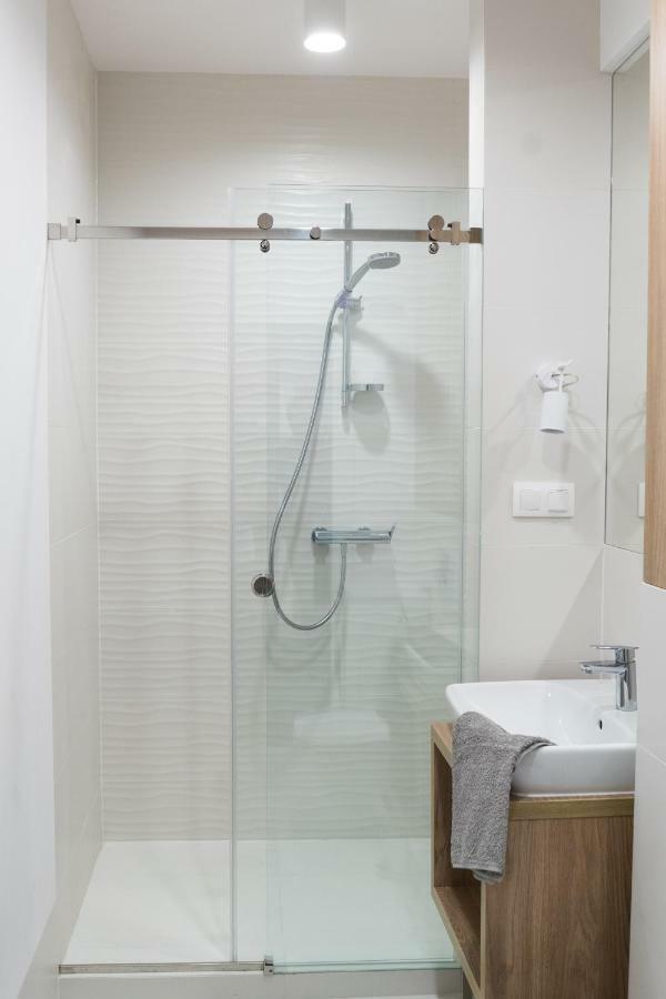 Old Town Grand Theatre Apartment 2 วอร์ซอ ภายนอก รูปภาพ